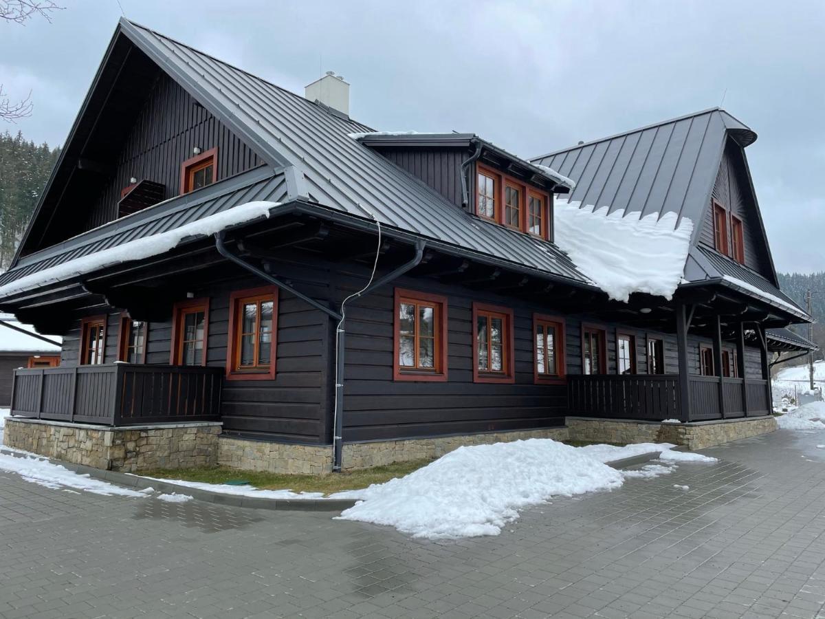 Apartmán NETA Velké Karlovice, Polanský Dvůr Exterior foto